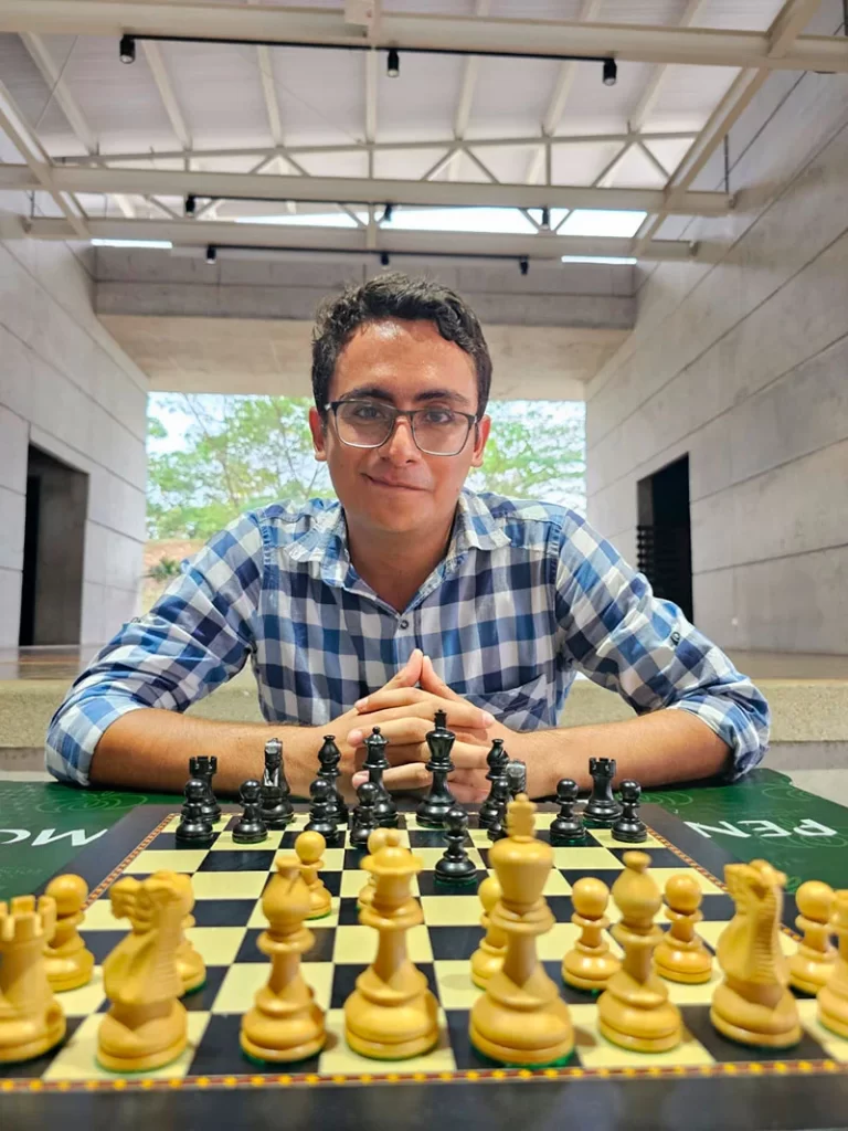 profersores titanchess